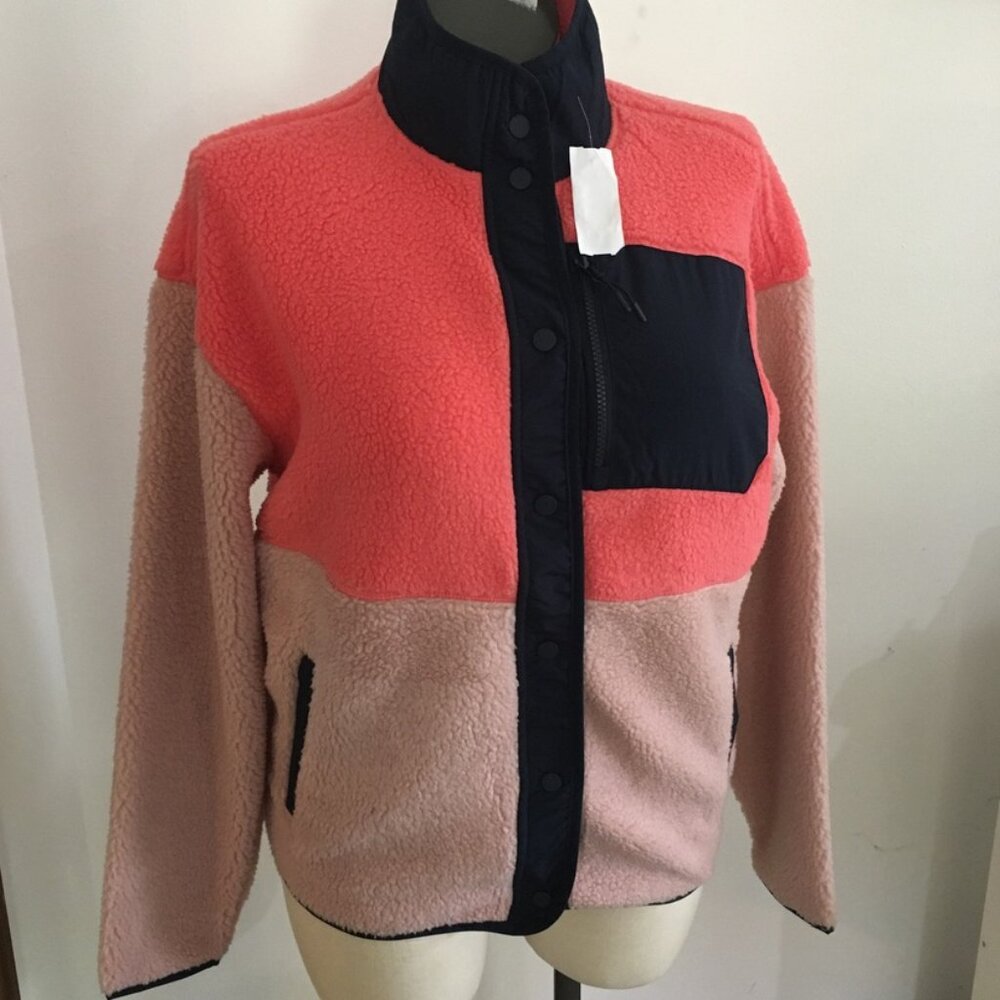 Mountain and Isles Snap Up Jacket Faux Sherpa Peach and Navy Blue Size Large NWT